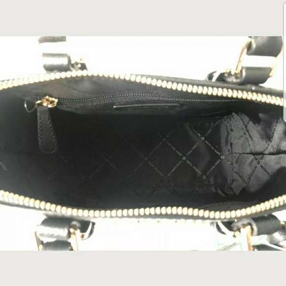 Handbag - Picture 3 of 4